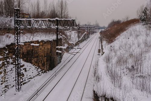 Obraz na płótnie Winter scenery of Chorzów. Railway line in winter scenery. Winter in Silesia. Silesia in the lens. w salonie