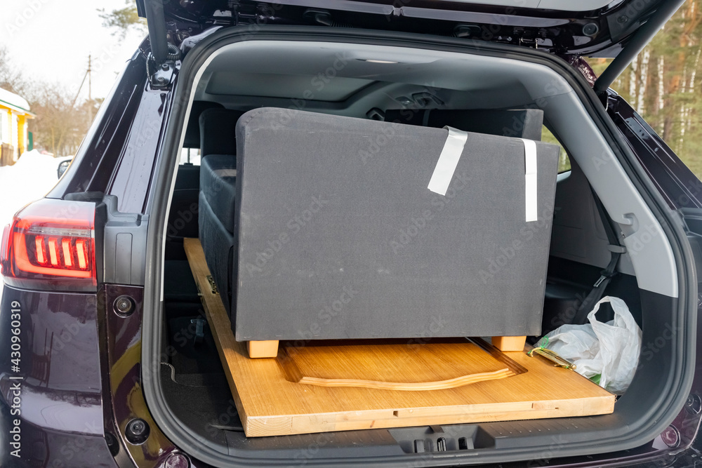 furniture in the passenger car. SUV large trunk volume. no people furniture in the passenger car. SUV large trunk volume. no people