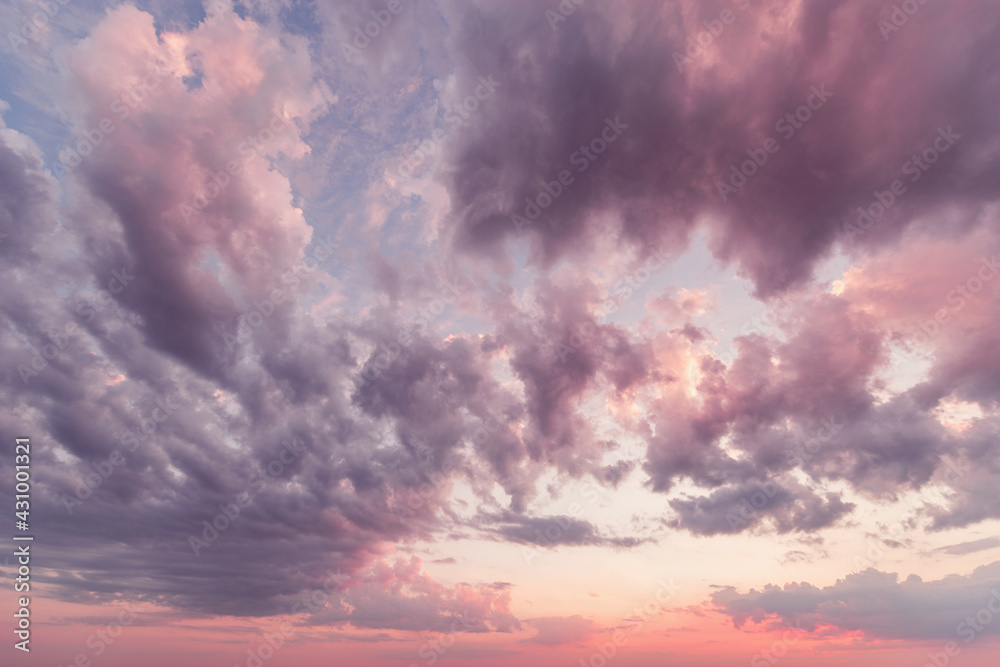 Fototapeta premium Amazing cloudscape on the sky at sunset time.