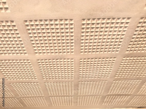 Canvas-taulu Suspended Grid False ceiling with gypsum board materials for the office cum resi
