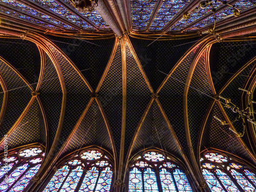church ceiling © MEANDERING TRAIL