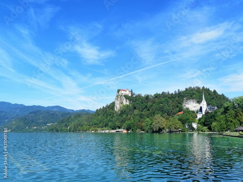 Slovenia, Bled, Lake Bled, island with church, castle