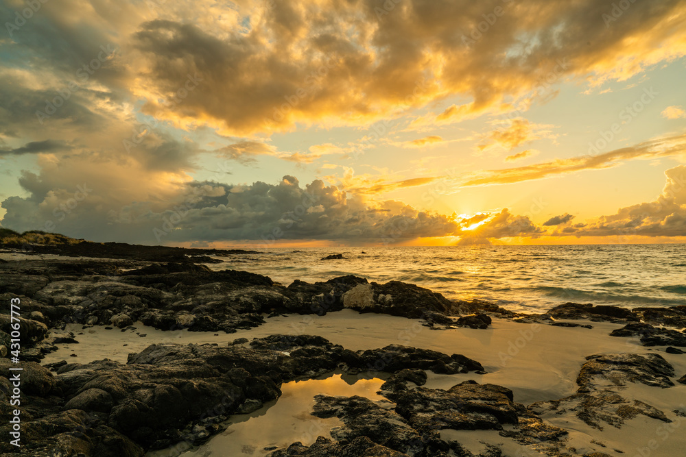 Hawaiian Ocean Beach Golden Sunset 