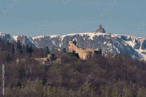 Zamek Chojnik i Śnieżne Kotły