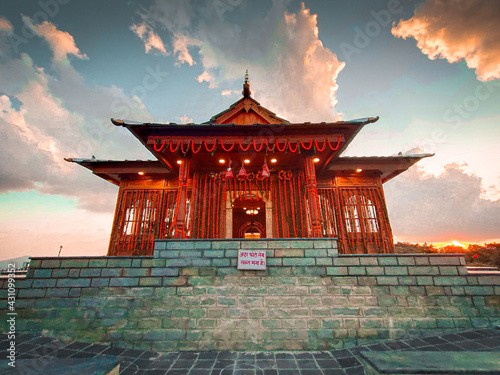 Bild auf Leinwand Tara devi temple shimla