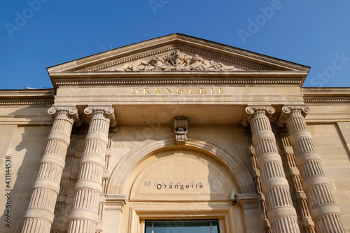 Tableau sur toile Musée de l'Orangerie du jardin des Tuileries à Paris