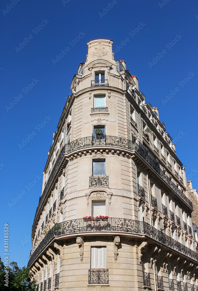 Immeuble ancien du quartier de Passy à Paris