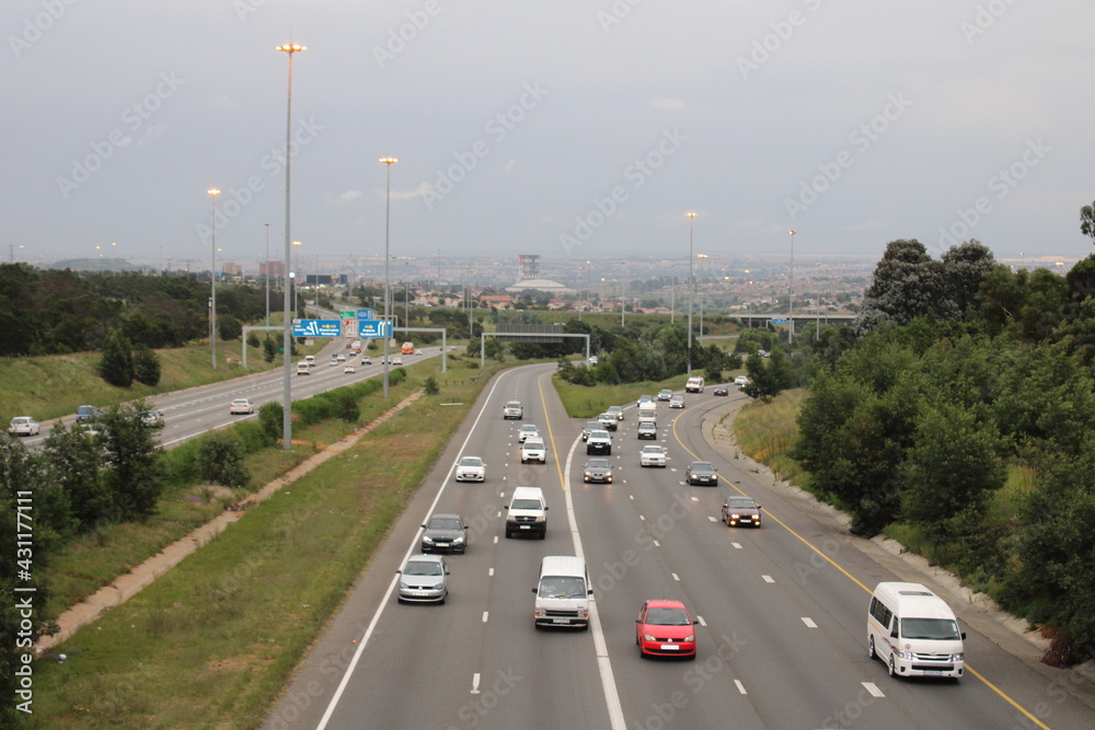 Obraz premium traffic on the highway, Johannesburg