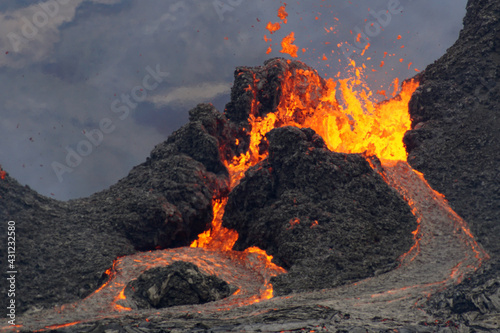 Aktiver Vulkankrater in Island