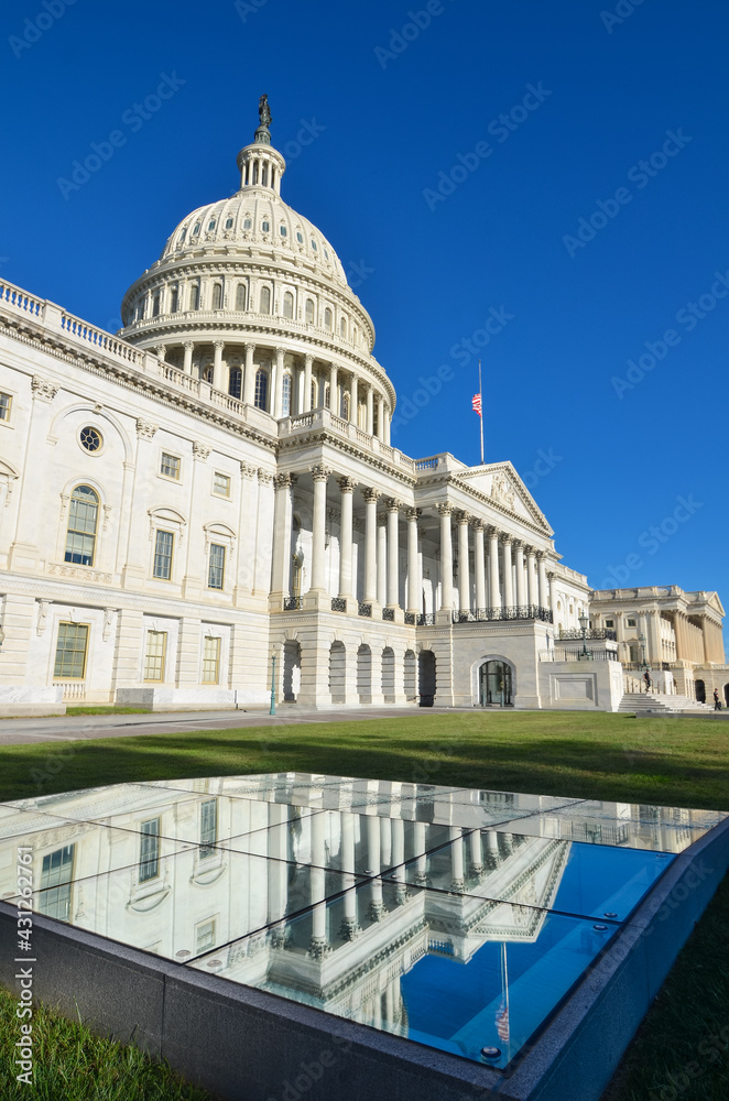 Obraz premium U.S. Capitol Building - Washington D.C. United States of America