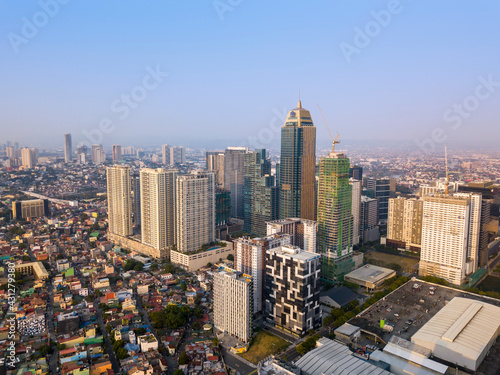 Quadro su tela Bonifacio Global City, Taguig, Metro Manila, Philippines - Uptown Bonifacio skyline, a mix of office towers, 5 star hotels and upscale condos