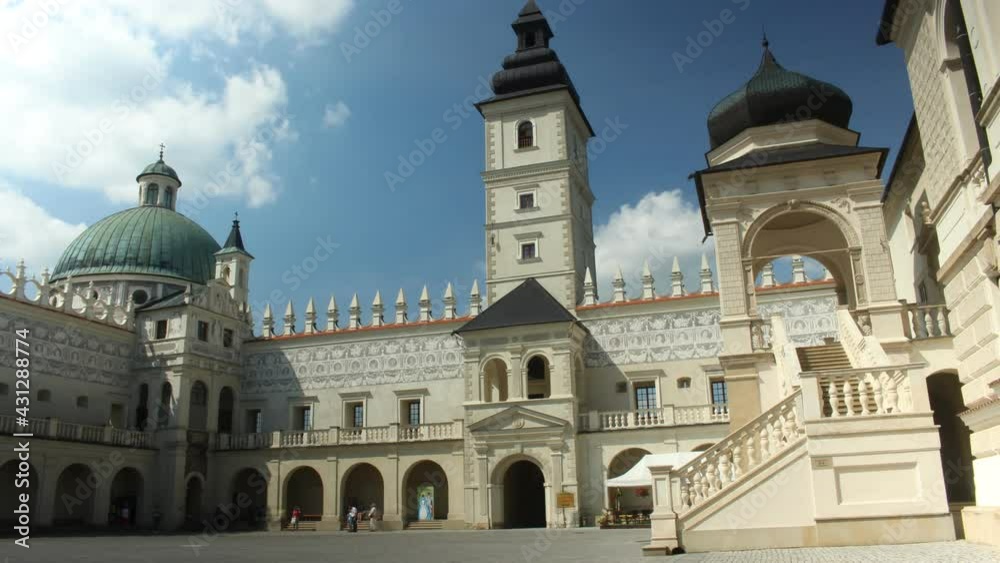 Time lapse Renaissance Krasiczyn Castle Time lapse Renaissance Krasiczyn Castle