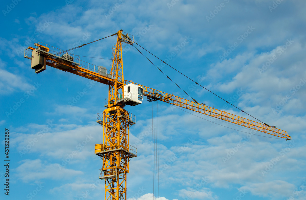 hoisting crane