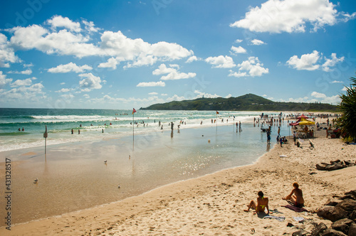 Obraz na plátně The beauty of Main Beach of Byron Bay, a popular tourist destination in New South Wales, Australia