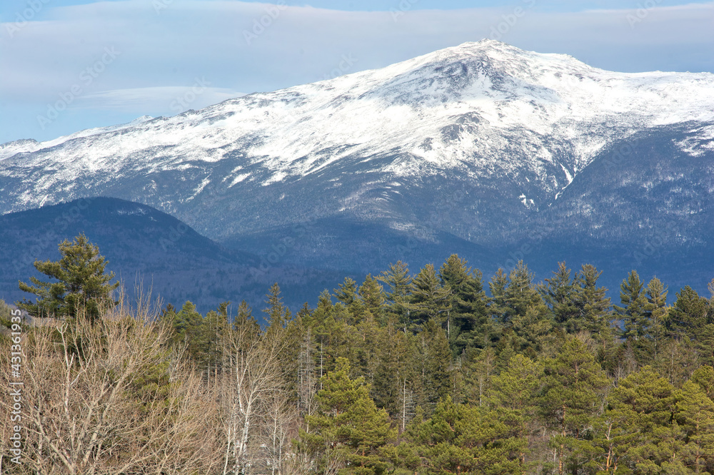 Snow-capped summit of Mount Jefferson in the White Mountains Presidential Mountain Range. At 5700 feet, Mount Jefferson is the third tallest peak in New Hampshire.