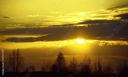 Spring sunset in the Urals © FMVideo