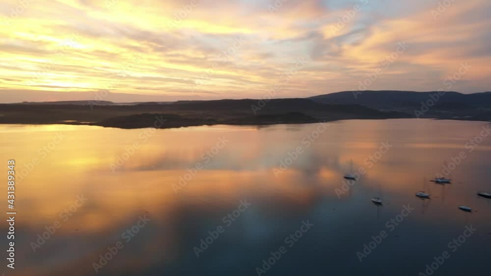 Amanecer en las Salinas de Fornells Amanecer en las Salinas de Fornells