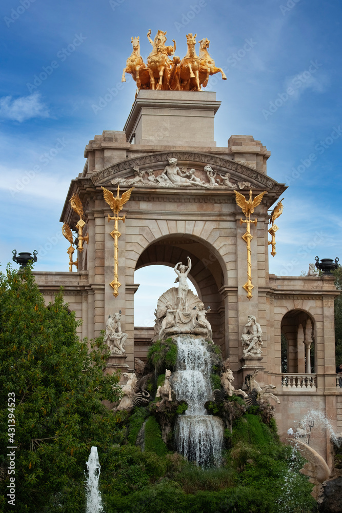 Obraz premium Ciutadella Park fountains in Barcelona