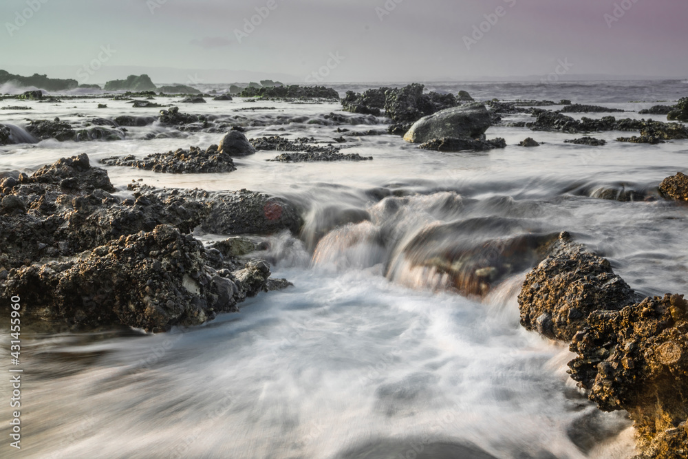 Fototapeta premium Sunrise at Sawarna Beach