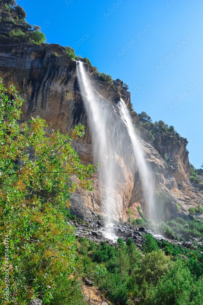 Fototapeta premium Waterfall on the route of the river Borosa in the Sierra de Cazorla in Jaén,Spain.