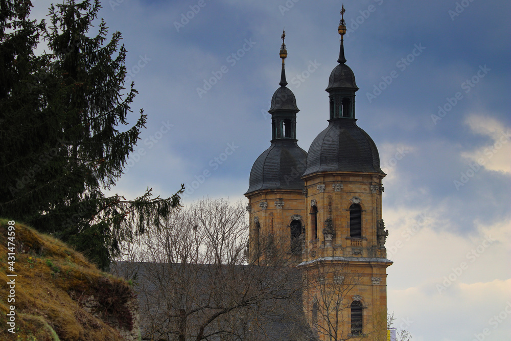 view of a basilica against cloudy sky