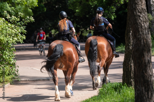 Police à cheval © Franck Chapolard