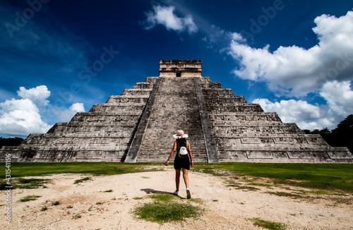 mayan pyramid at chichen itza country photo