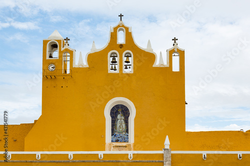 Colonial monastery Convento de San Antonio de Padua in Izamal, Yucatan, Mexico photo