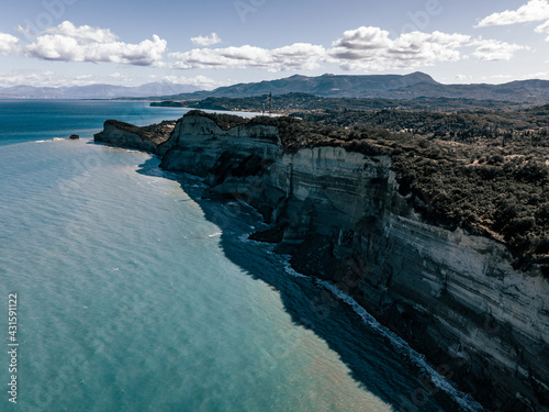 Grecki zbocze klifowe photo