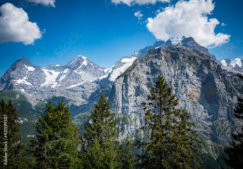 The impressive mountains and glaciers in the Swiss Alps - travel photography © 4kclips