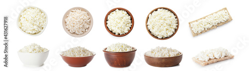 Slika na platnu Bowls and crispbread with cottage cheese on white background