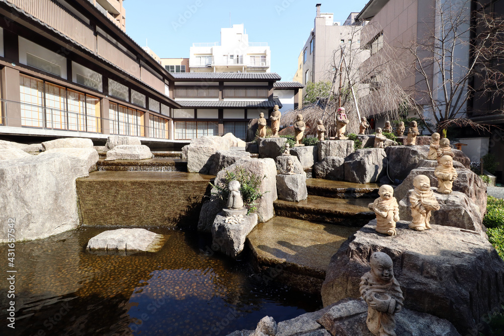 Fototapeta premium 六角堂_頂法寺_十六羅漢