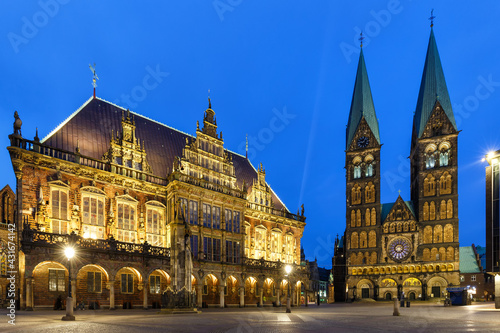 Bremen market square town hall Dom church Roland in Germany at night blue hour