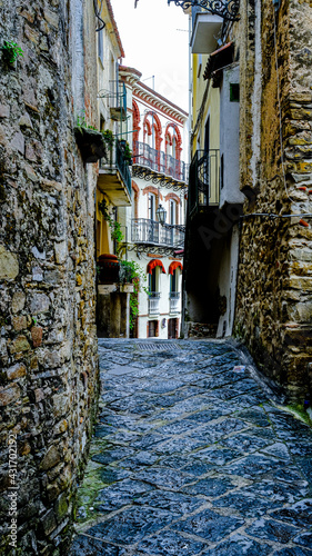 Fototapeta Naklejka Na Ścianę i Meble -  alley in the historic center of Agropoli, Campania, Italy