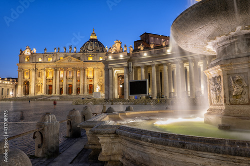 Vatican City by night, Maderno Fountain (1613) and St Peter Basilica at Saint Peter Square