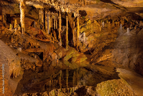 Tableau sur toile Caves of Han are a network of underground caves in Han Sur Lesse close to Rochefort, Wallonia, Belgium