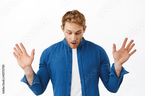 Φωτογραφία He dropped something