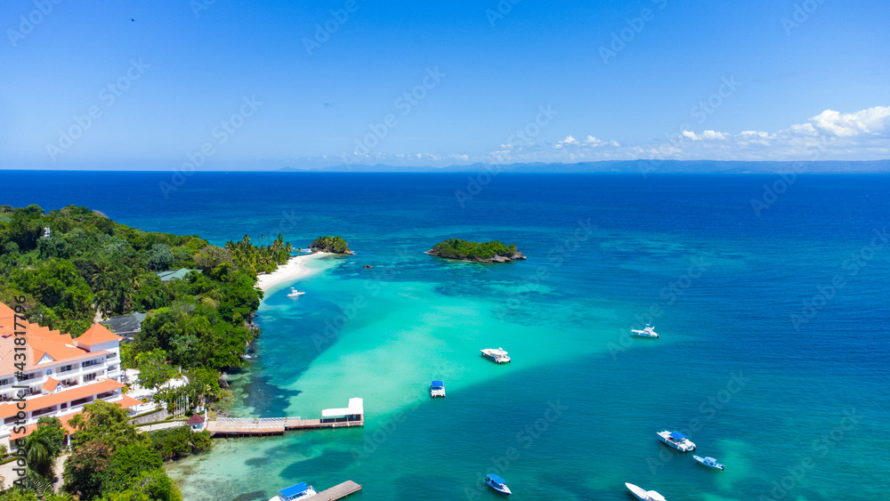 Cayo Levantado isla con Hermosas playas en la península de Samaná en Republica Dominicana