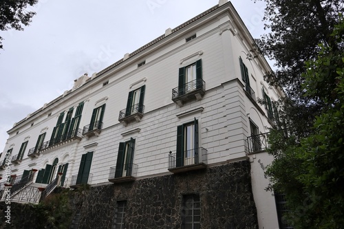 Napoli - Scorcio della facciata posteriore di Villa Floridiana