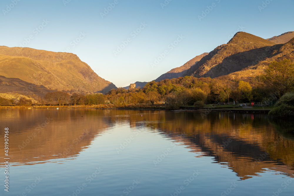 Llyn Padarn lake