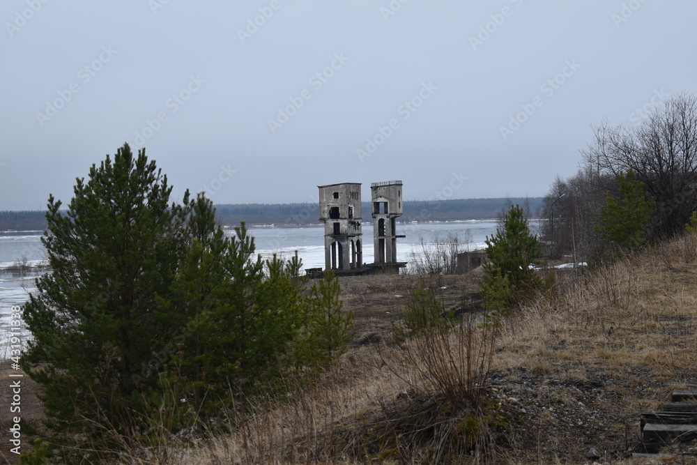 Abandoned monument to the development of Pechora