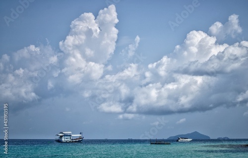 boat on the sea © Phakawat
