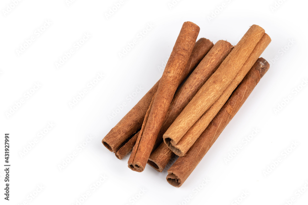 dry cinnamon sticks isolated on white background, top view dry cinnamon sticks isolated on white background, top view
