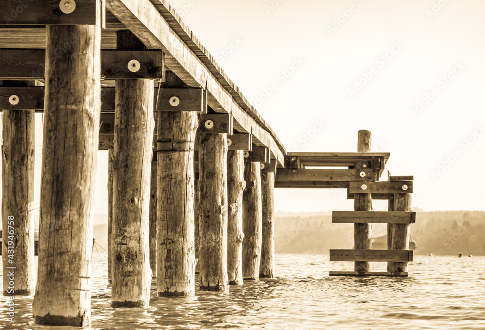 Fototapeta premium old wooden jetty at a lake in bavaria