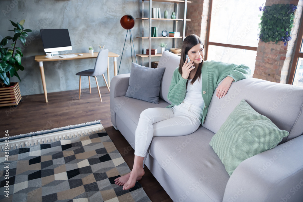 Obraz premium Photo of pretty lovely girl hold mobile phone call in house indoors