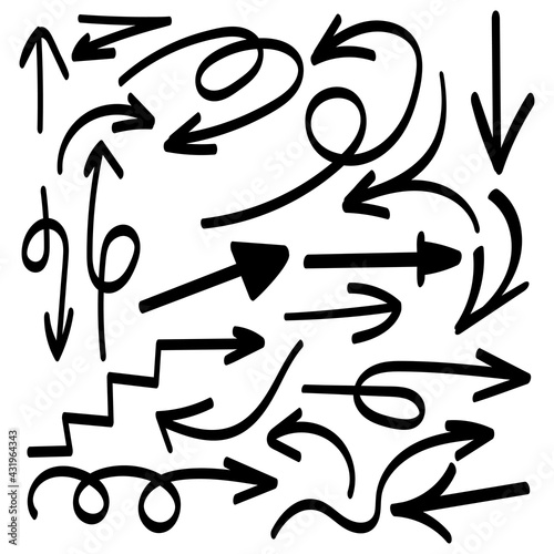 Arrows hand drawn set.