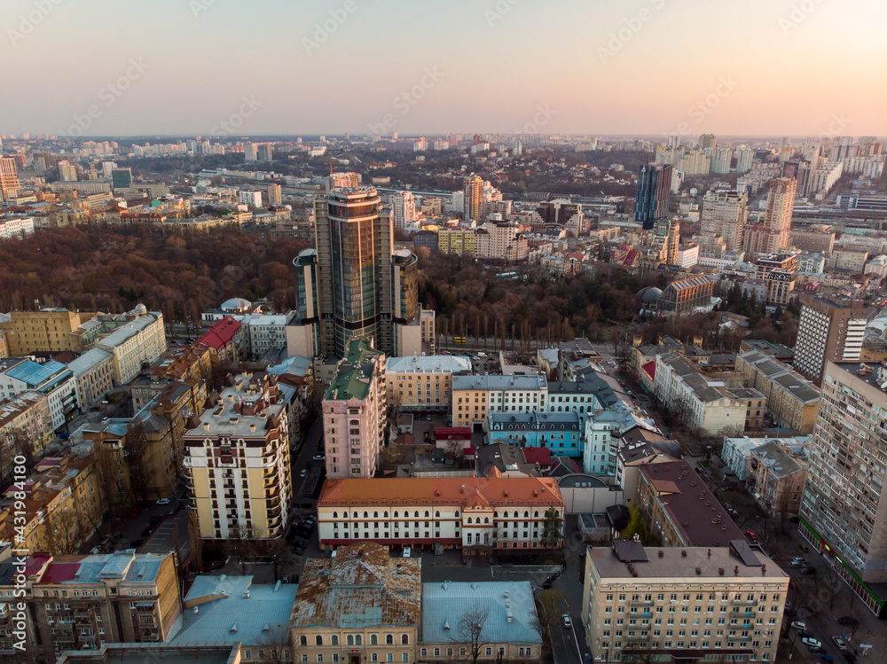 Obraz premium Sunset aerial view. Kyiv, Ukraine.