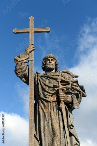 Canvas Print Monument to the Holy Prince Vladimir the Great on Borovitskaya Square in Moscow