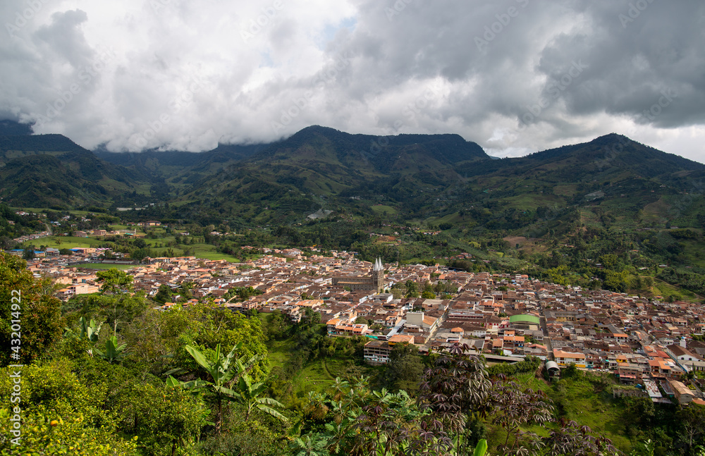 Fototapeta premium Small town between the mountains in Colombia