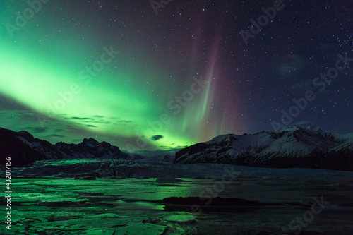 Aurora borealis over Skaftafellsjokull. Vatnajokull National Park. Iceland.